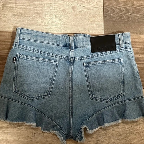 MSGM Milano Denim Ruffle Hem Shorts - Picture 6 of 9